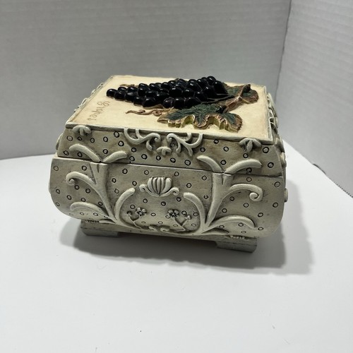 Scatola portagioie decorata vintage Decoline uva con coperchio resina Art Nouveau 3D - Foto 3 di 4