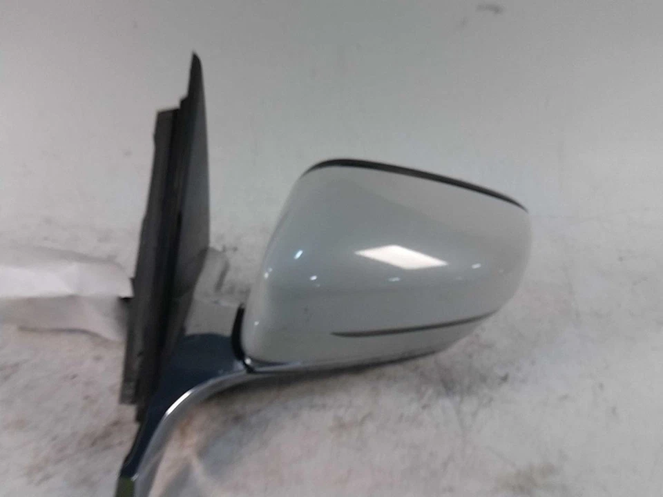 Driver Side View Mirror Camera With High Gloss Base Fits 16-21 BMW 740i 396096 - Image 2 of 4