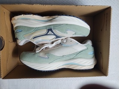 MIZUNO Sportstyle Wave Rider Sneakers Wagashi D1GA242401  - Mens 8.5