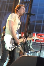 Hunter Hayes performs at the 2013 CMT Music awards at the Bridgest- Old Photo 1