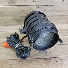 Vintage Mole Richardson Tweenie 2 Solarspot Type 4821 Molequartz Light