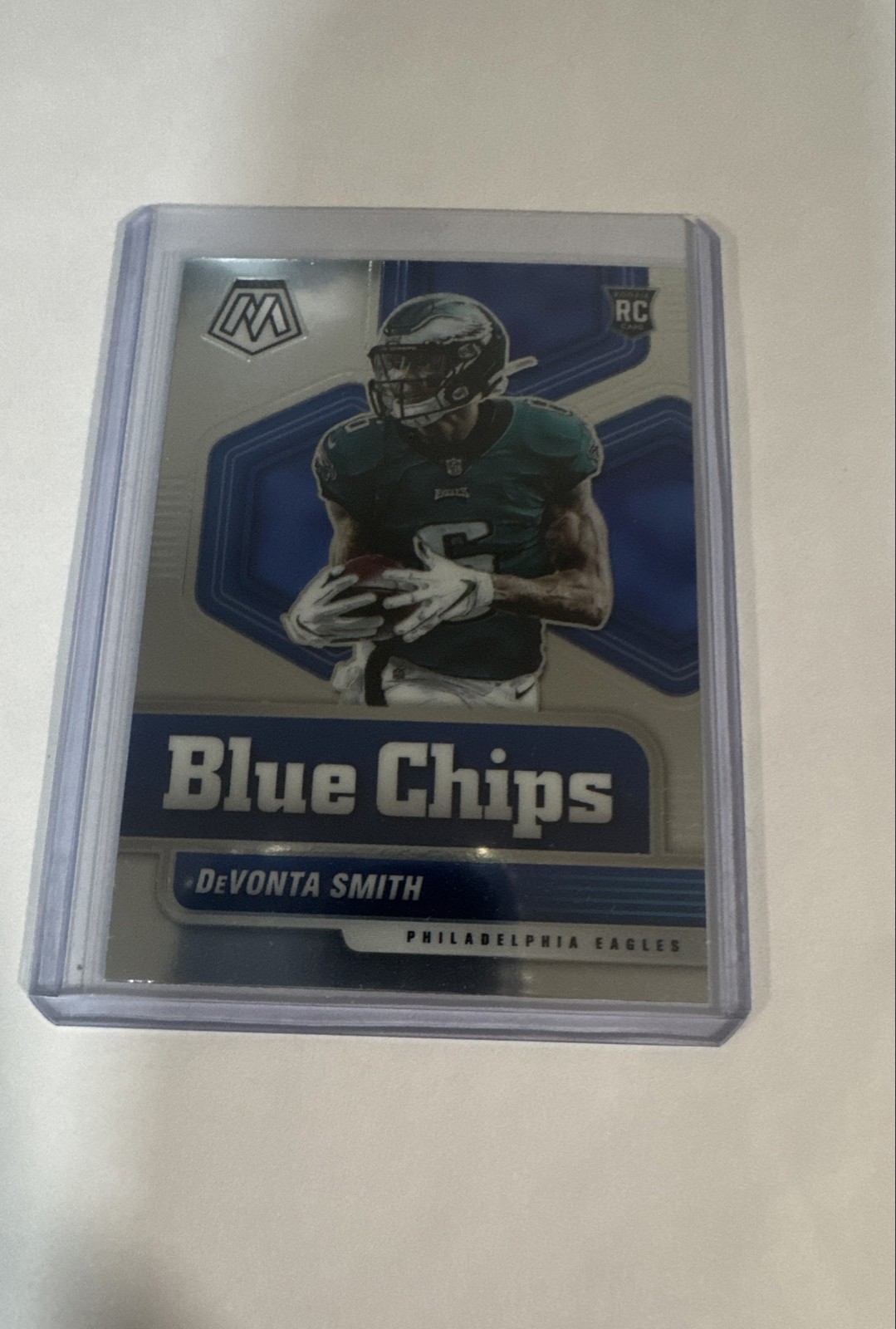 2021 Panini Mosaic - Blue Chips Devonta Smith #6 (RC)