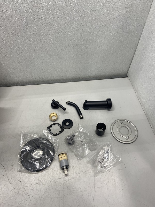 Moen Gibson Tub and Shower Trim Package Shower Head-T2903NHBL