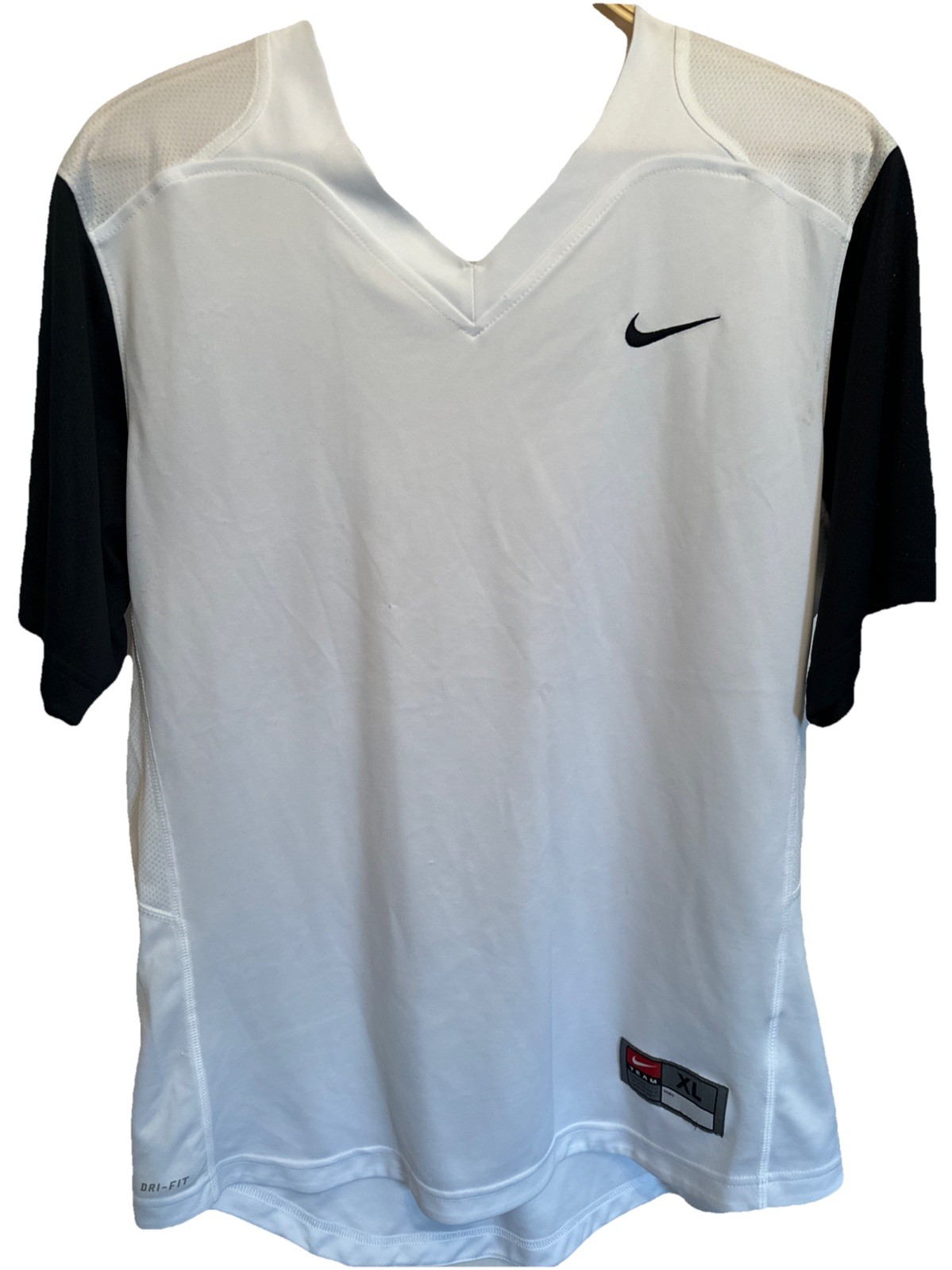 Vintage Nike Template 1990’s White Black Football Jersey Soccer Shirt Size XL.