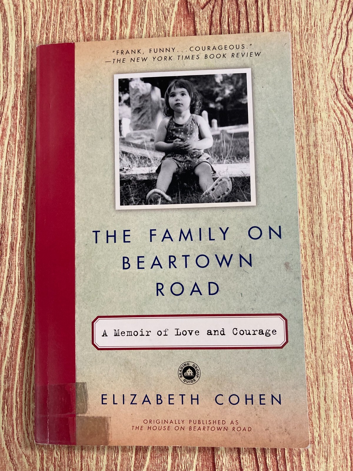 The Family on Beartown Road by Cohen Elizabeth (Paperback) - LIKE NEW