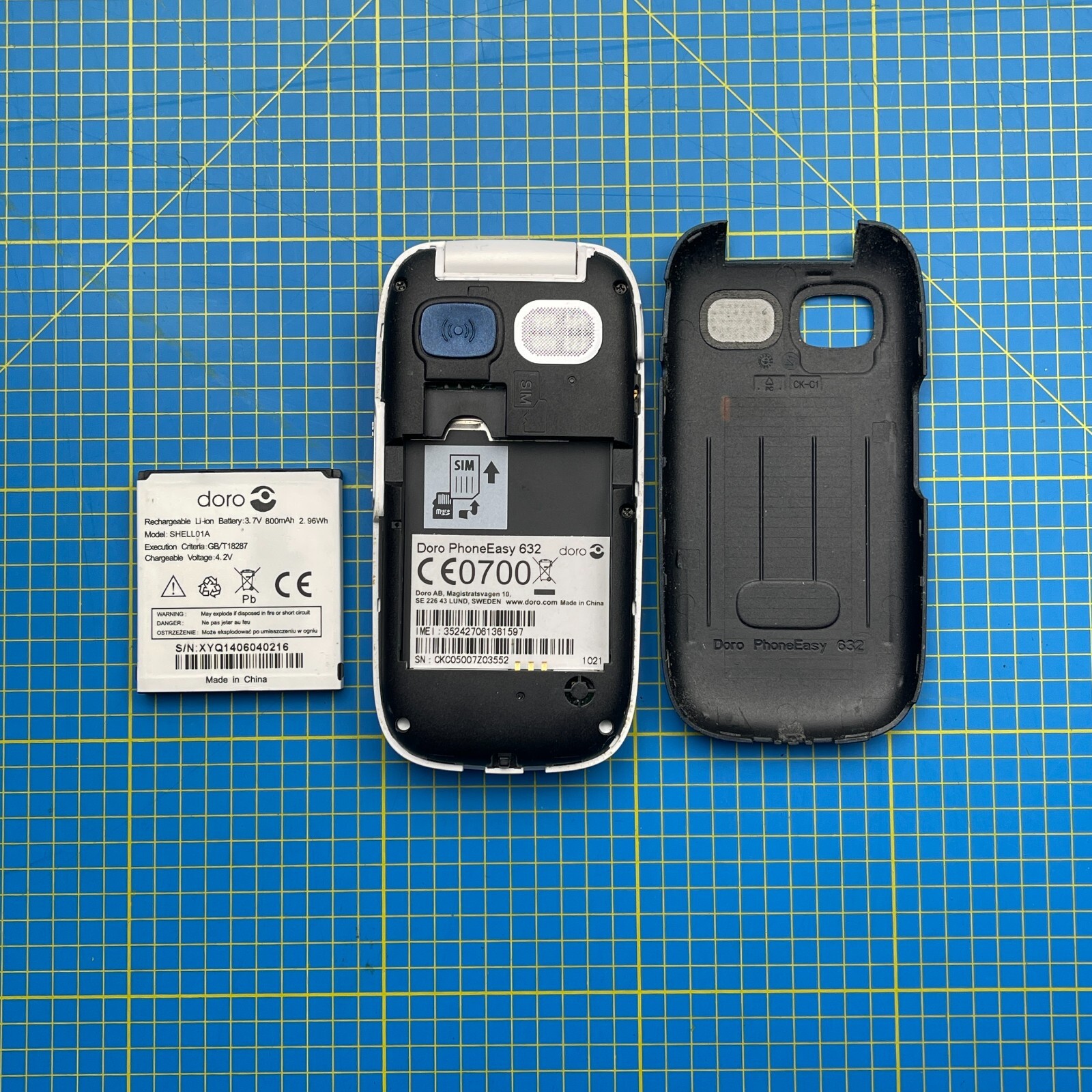 Doro Phone Easy 632 Blue (Unlocked) Mobile Phone Flip Fold Fully