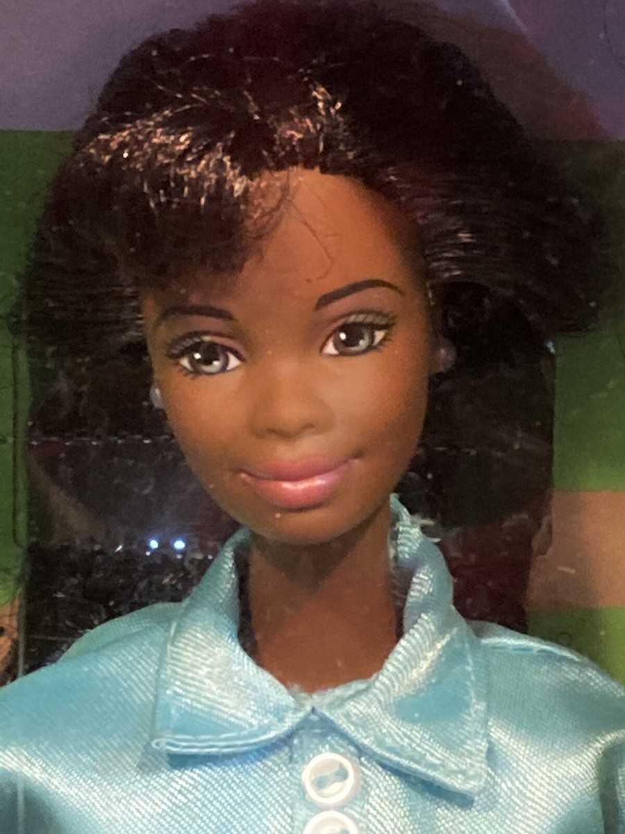 Barbie African-American special edition Easter surprise Mattel