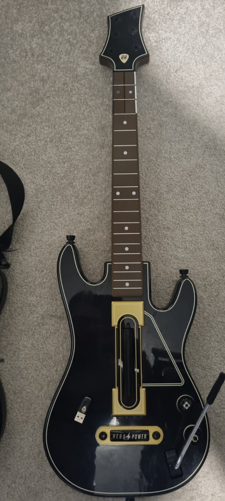 Guitar Hero (2 X Wireless Guitars) with Guitar Hero Live Game PS3 and Dongles eBay