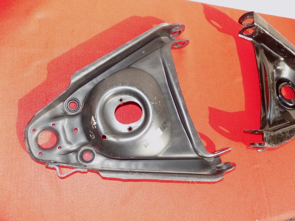 НОВЫЙ ИЗ СТАРЫХ ЗАПАСОВ GM 1959 - 1962 PONTIAC BONNEVILLE ПОЛНЫЙ РАЗМЕР КОМПЛЕКТ НИЖНИХ РЫЧАГОВ УПРАВЛЕНИЯ LH RH - Изображение 2 из 4