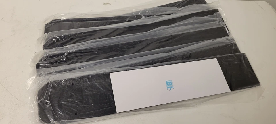 Fanimation Levon Custom Fan Blade Set of Eight 52 inch Black BPW7914BL - Image 2 of 4