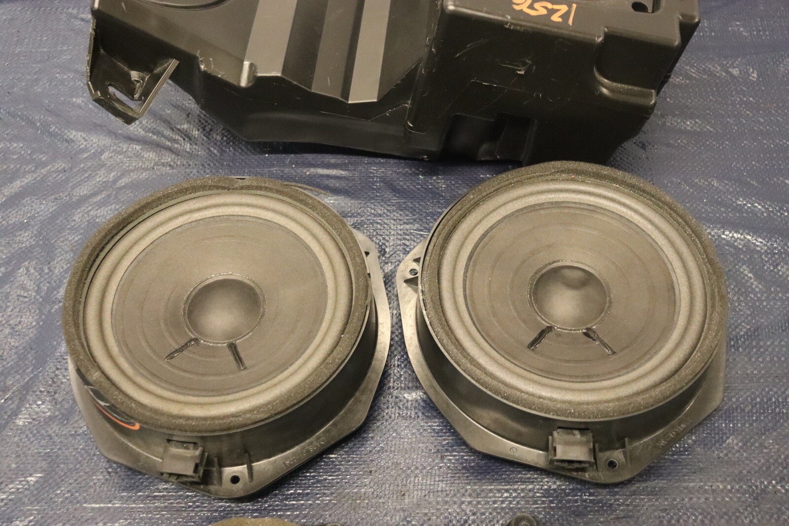 2012 AUDI R8 5.2 QUATTRO SPYDER V10 OEM BANG & OLUFSEN AUDIO SPEAKER SET #1256
