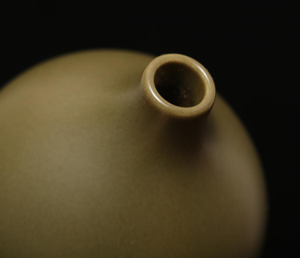 Yongzheng Signed Antique Chinese Tea Glaze Porcelain Gourd Vase