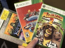Xbox 360 Lot/3 Madagascar: Escape 2 Africa+Skylanders Supercharge+Kameo Element
