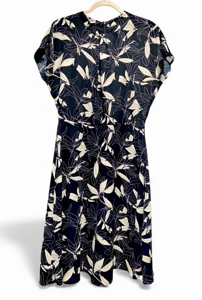 EUC! Banana Republic Women’s Size 10 Navy Floral Midi Dress A-Line V-Neck