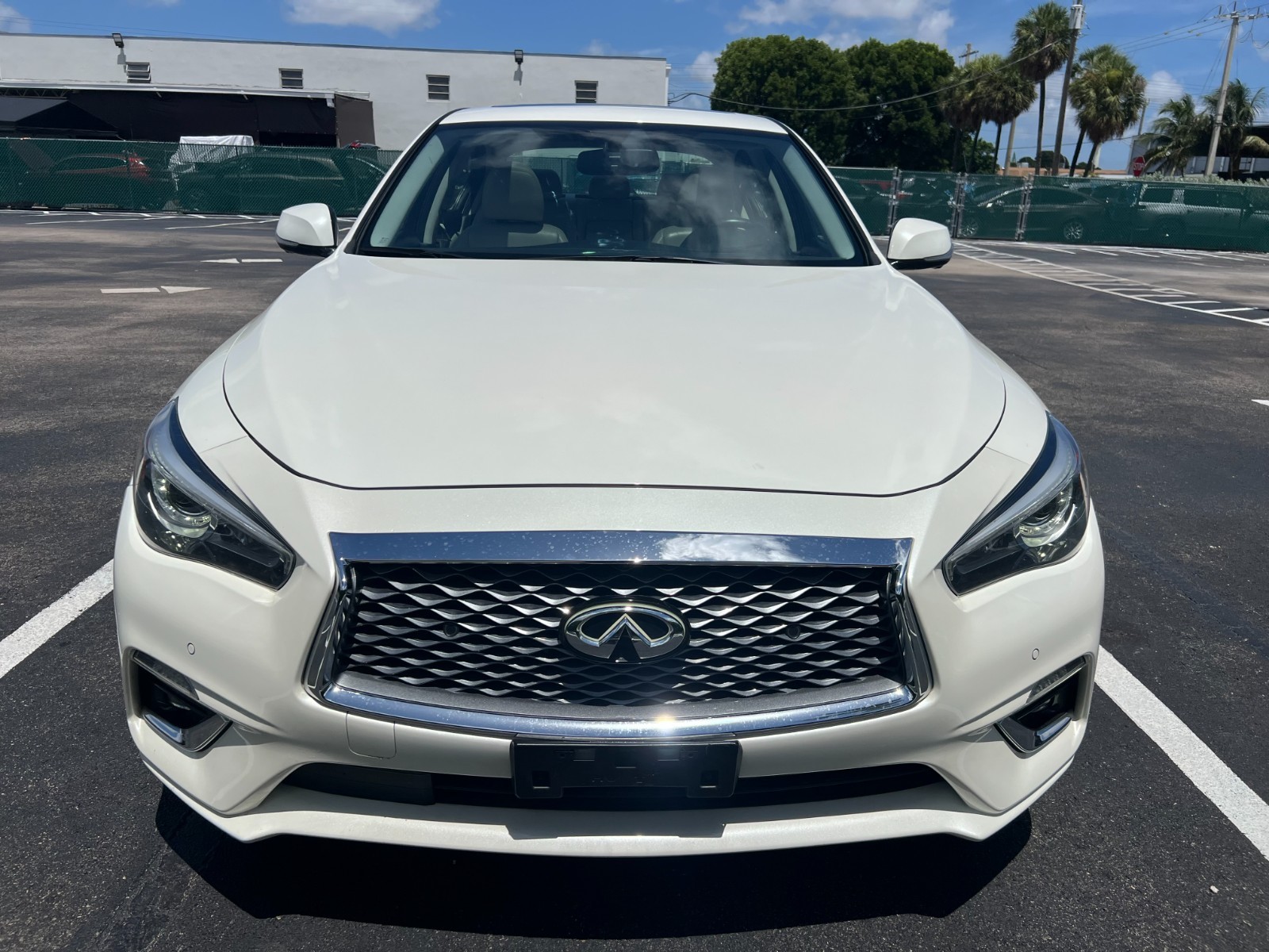 Infiniti Q50 - Image 10