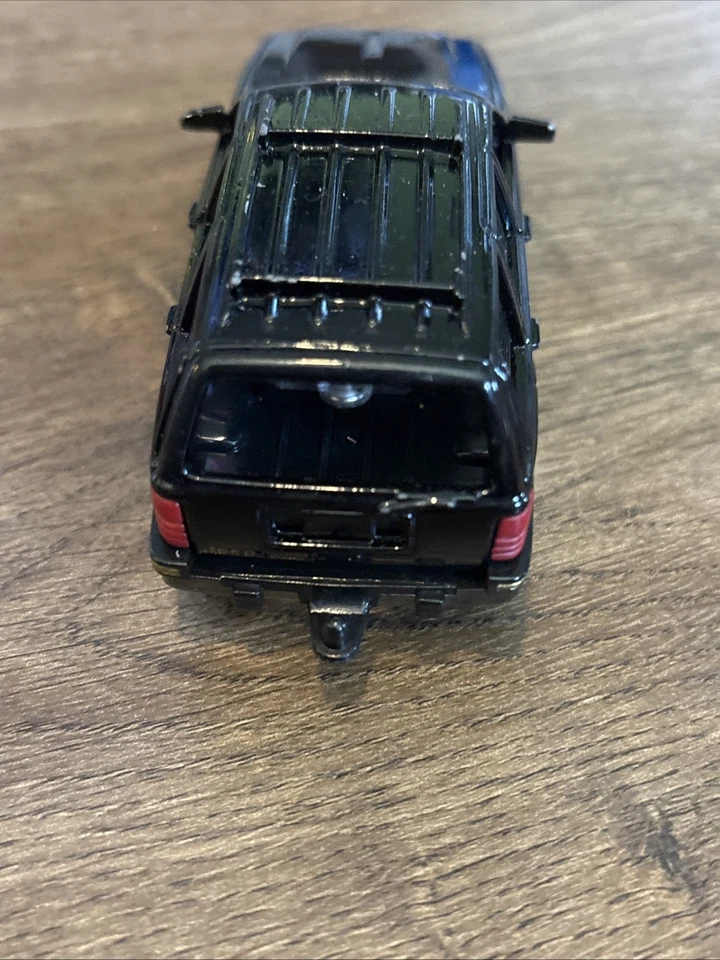 Road Champs Chrysler Jeep Grand Cherokee 1995 черный - Изображение 4 из 4