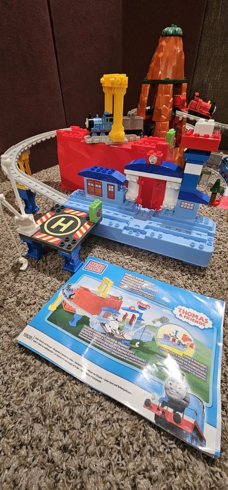 Mega Bloks Thomas Train Friends Misty Island Knapford Station Sodor Search LOT! - Image 4 of 4