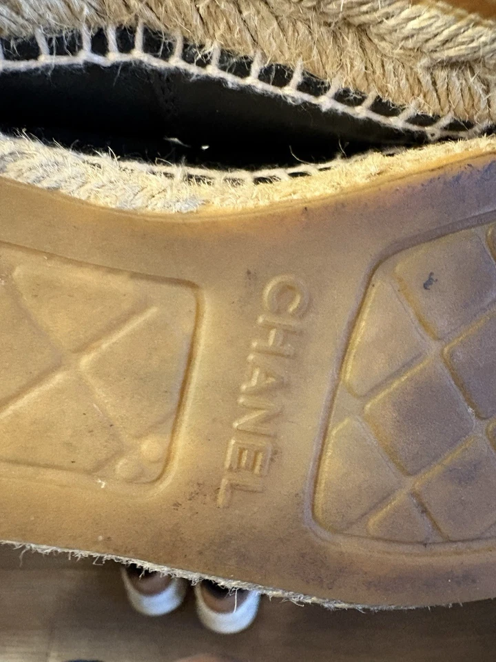 Chanel 18A Azul Marino Oscuro Piel de Cordero Cuero Logo CC Alpargata Ballet Plana 35 Foto 4 de 4