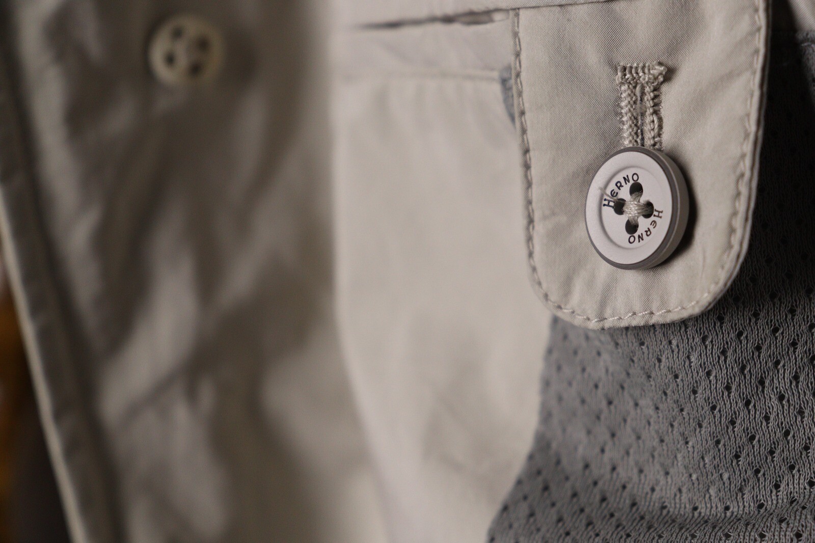 HERNO Ivory Button Down Two Pockets Coat Jacket S… - image 12