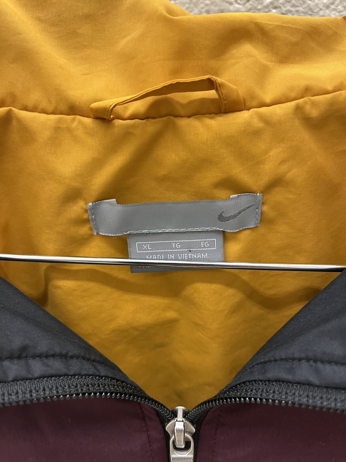 nike jacket - image 2