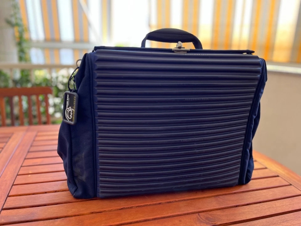 BOLSO TANQUE Mandarina Pato Bolso Azul Marino con Hombro - Imagen 1 de 4