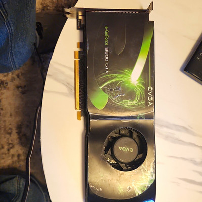 EVGA NVIDIA GeForce 9800 GTX 512MB GDDR3 PCIe x16, DVI S-Video, DX10