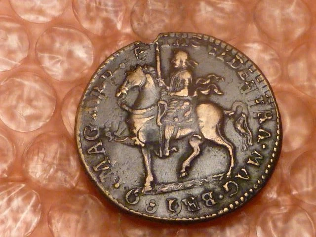 1690 Gun Money Crown Strick Over 1689 Halfcrown 1690/89 (Olhe para o aro) Ex-RARO #1 - Imagem 3 de 4