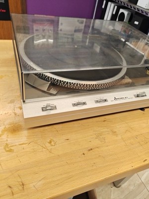 Mitsubishi DP-5 Direct Drive Fully Automatic Turntable - Needs