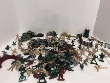 180+ Piece Lot Toy Army Men Action FiguresSoldiers Toys Play Set