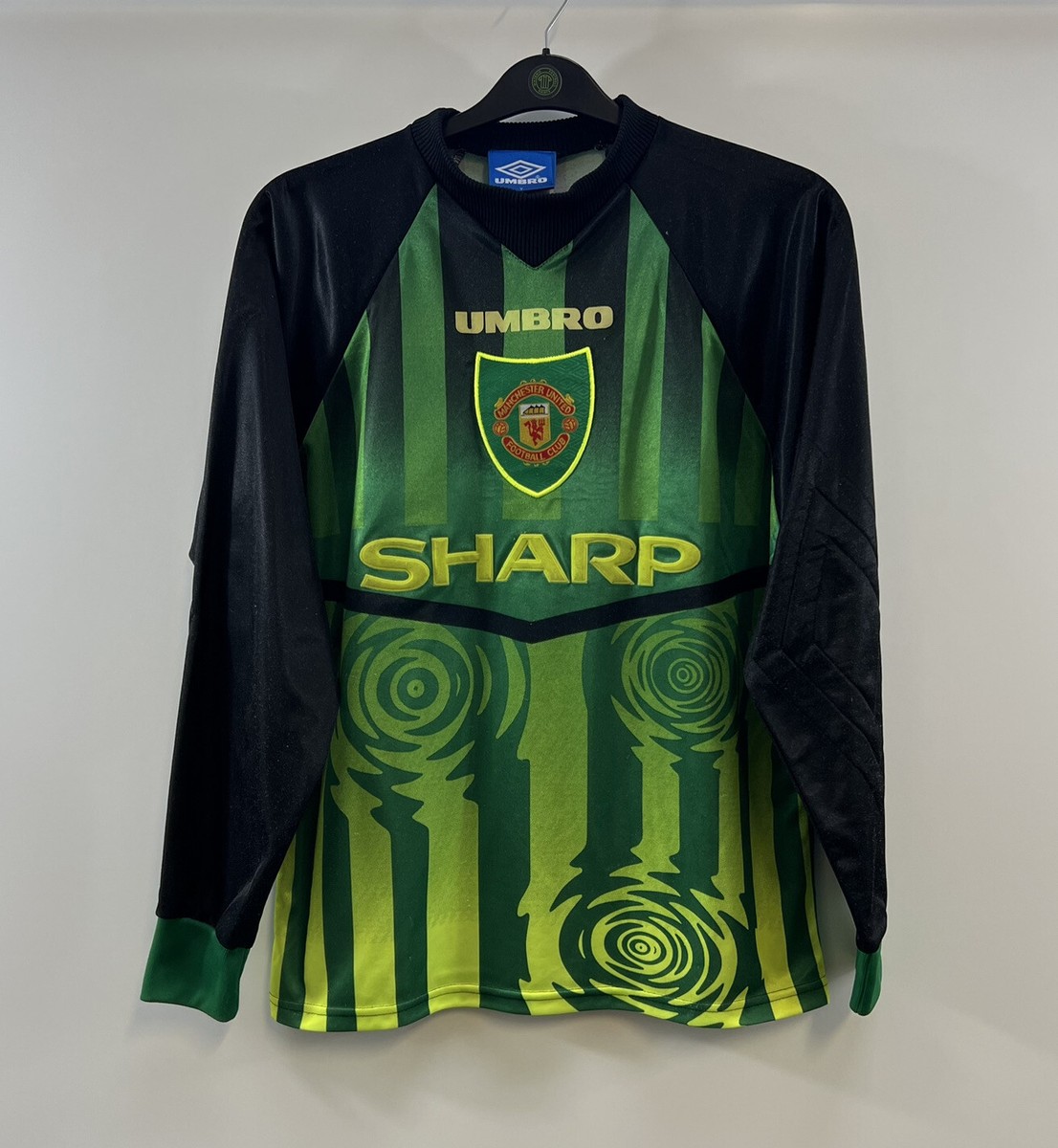 Manchester United GK Football Shirt 1997/98 Adults Small Umbro