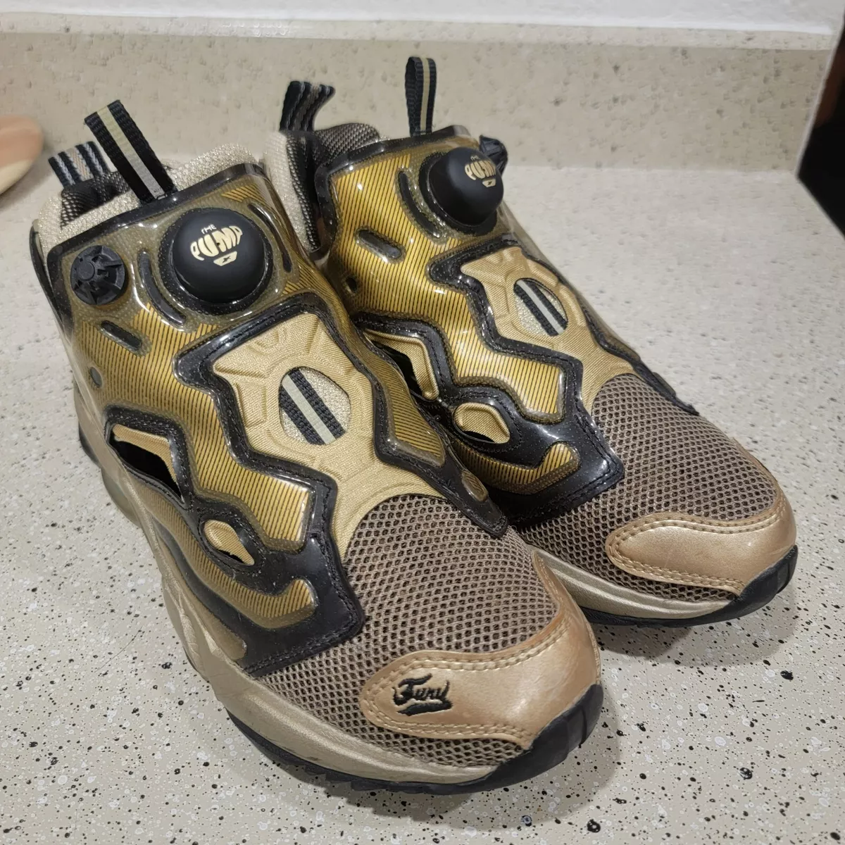 REEBOK PUMP FURY DMX TXT MILLENIUM RETRO SHOES MEN&#039;S SIZE US 5 GOLD BLACK DV4601 eBay