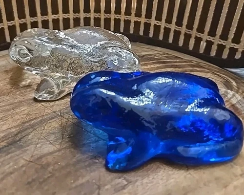 2 Vintage Cobalt & Clear Frogs Blenko Toad Paperweight Art Glass Figurines 3.75"