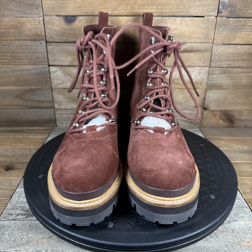 Botín Marc Fisher LTD Lizzie para mujer 7 rojo gamuza cuero con cordones ribete de piel Foto 2 de 4