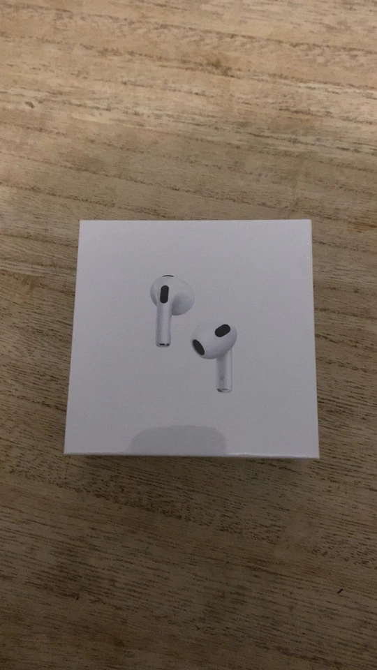 Apple AirPods 3e génération Casque Intra-Auriculaire Sans Fil - Blanc - Photo 1/2