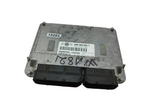 VW Passat B5 3B2 Motorsteuergerät 06B906033T 1.90 Diesel 85kw 2002 27815945