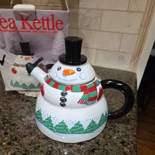 Vintage Porcelain Enamel On Steel Snowman Tea Kettle Original Box ROSHCO 99502