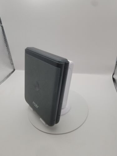 Motorola - razr 2023 128GB (Unlocked) - Sage Green - Afbeelding 16 van 20