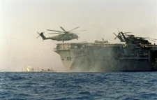 US NAVY USN CH-53E helicopter lands on USS INCHON (MCS-12) AF 8X12 PHOTOGRAPH