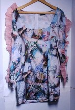 Pretty Little Thing body con dress size 8 butterfly print all over fuffled arms