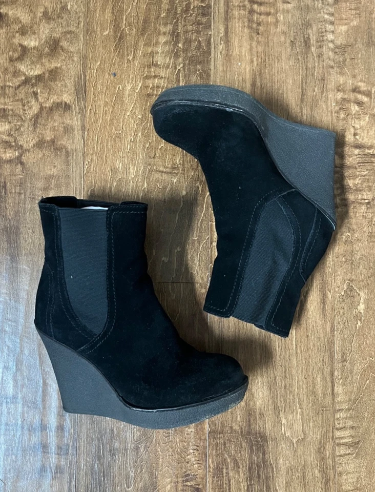 Черная замша на танкетке великолепные ботинки ботинок размер 6 - Изображение 3 из 4