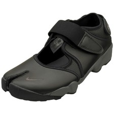 Nike Air Rift Womens Walking Sandals in Black Grey