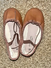 Freestyle Danskin Company Medium Brown Leather Children Ballet Slippers sz 11