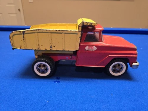 Vintage Tonka Dump Truck Red Yellow Pressed Steel 1960's Mound Minn MN Logo