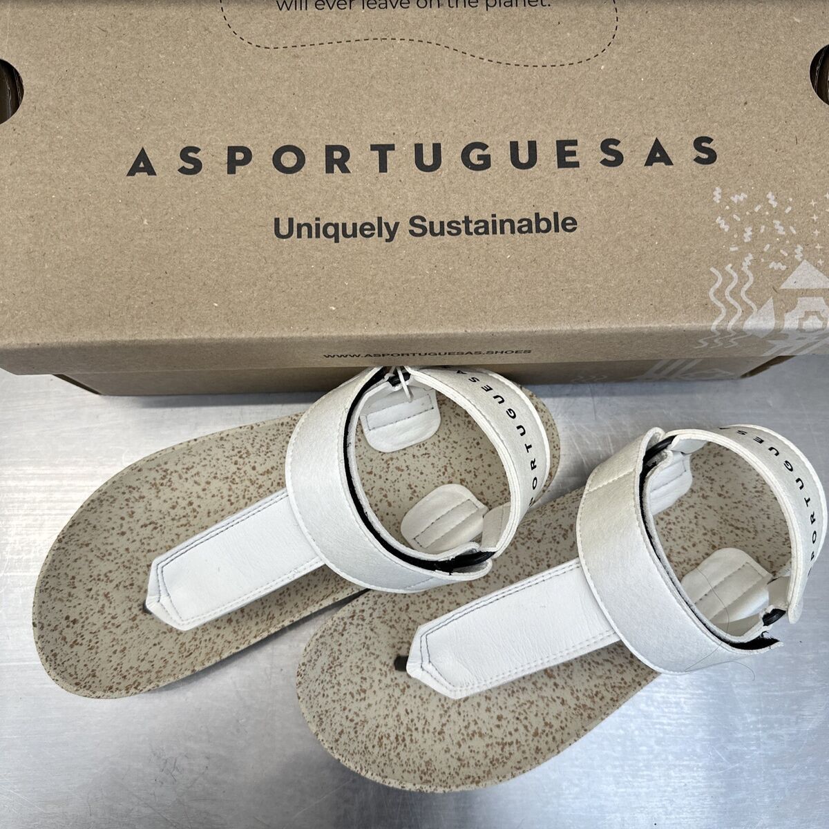 Asportuguesas “Fizz” footwear. Sz 37 (6.5-7), 38 (7.5.) & 39 Asportuguesas “Fizz” footwear. Sz 37 (6.5-7), 38 (7.5.) & 39