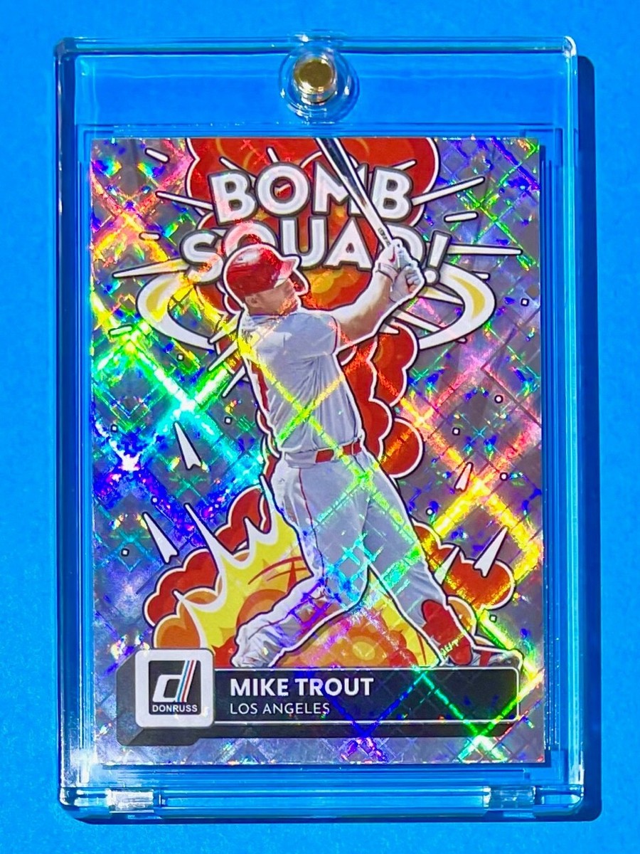 Mike Trout RARE SILVER DIAMOND REFRACTOR BOMB SQUAD DONRUSS SP INSERT CARD MINT! Mike Trout RARE SILVER DIAMOND REFRACTOR BOMB SQUAD DONRUSS SP INSERT CARD MINT!