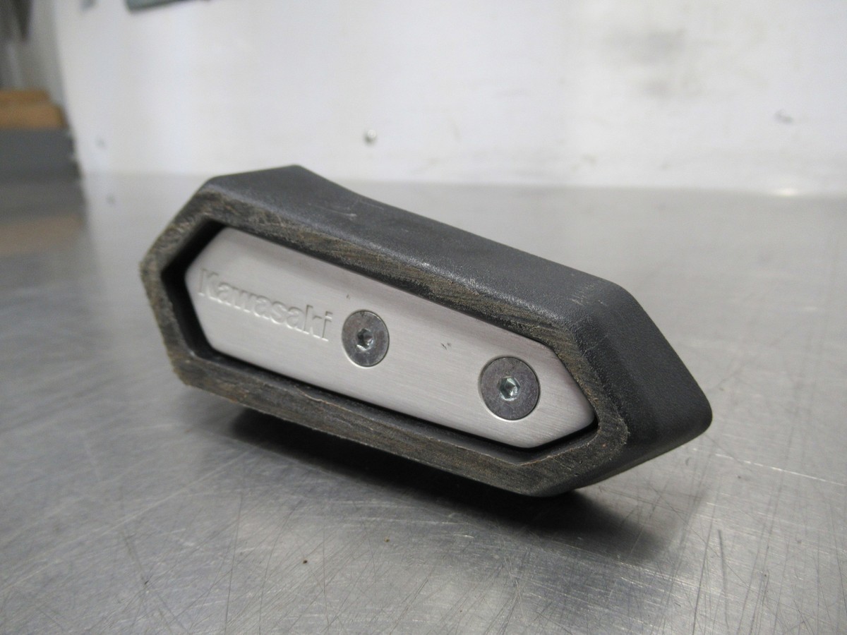 EB1286 2021 KAWASAKI Z H2 1000 ZR1000LM LEFT HAND FRAME SLIDER | eBay