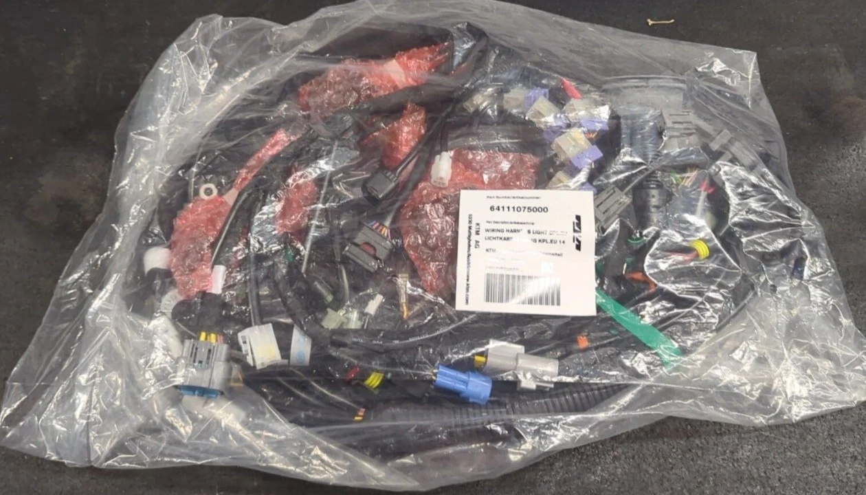 NEW 2018-2021  KTM Duke 790  Main Wiring Harness Loom Relays  64111075000