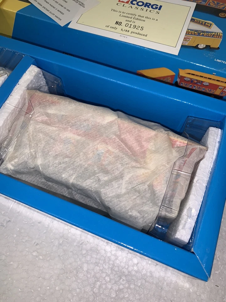 Corgi 31702 Saddlers Famous Funfair ERF Box Van with Showman's Caravan & VW Van - Image 4 of 4