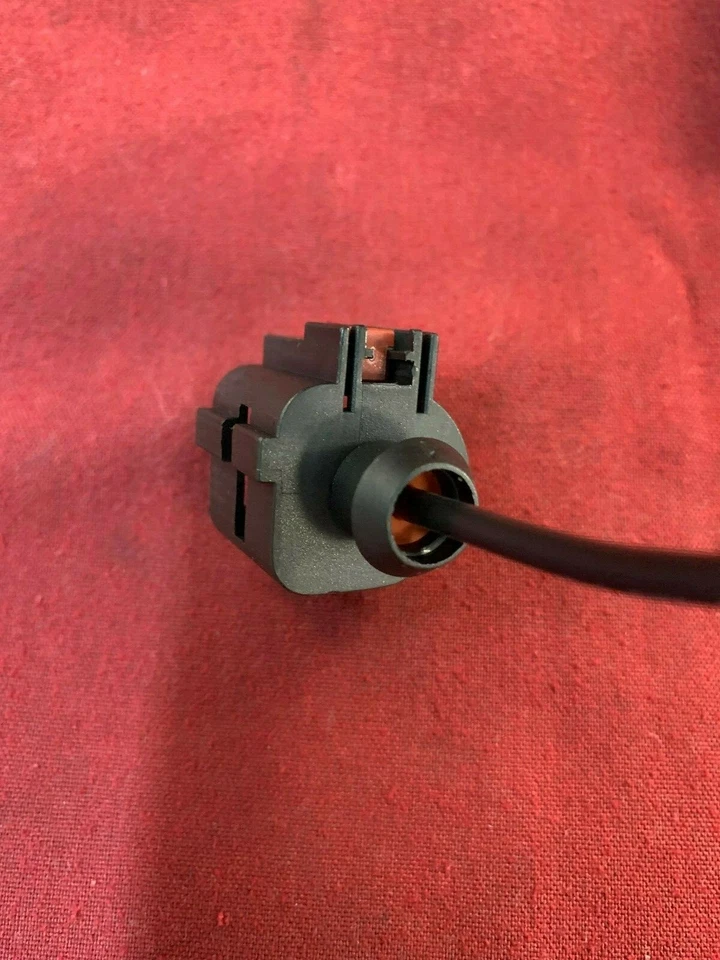 Starter solenoid pigtail connector harness for 2012-18 AUDI A7/A7 QUATTRO, V6 - Изображение 4 из 4