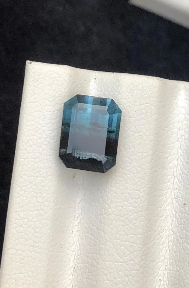 3.40ct Amazing natural  Blue Bi Color Tourmaline Loose Gemstone - Image 2 of 4